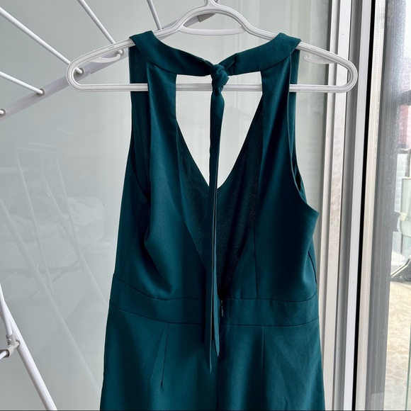Teal halter jumpsuit - Picture 4 of 4